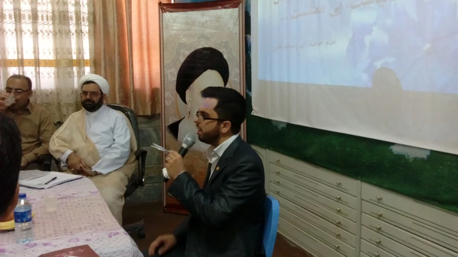 هم اندیشی اساتیدمرکز آموزش عالی شهیدمدنی