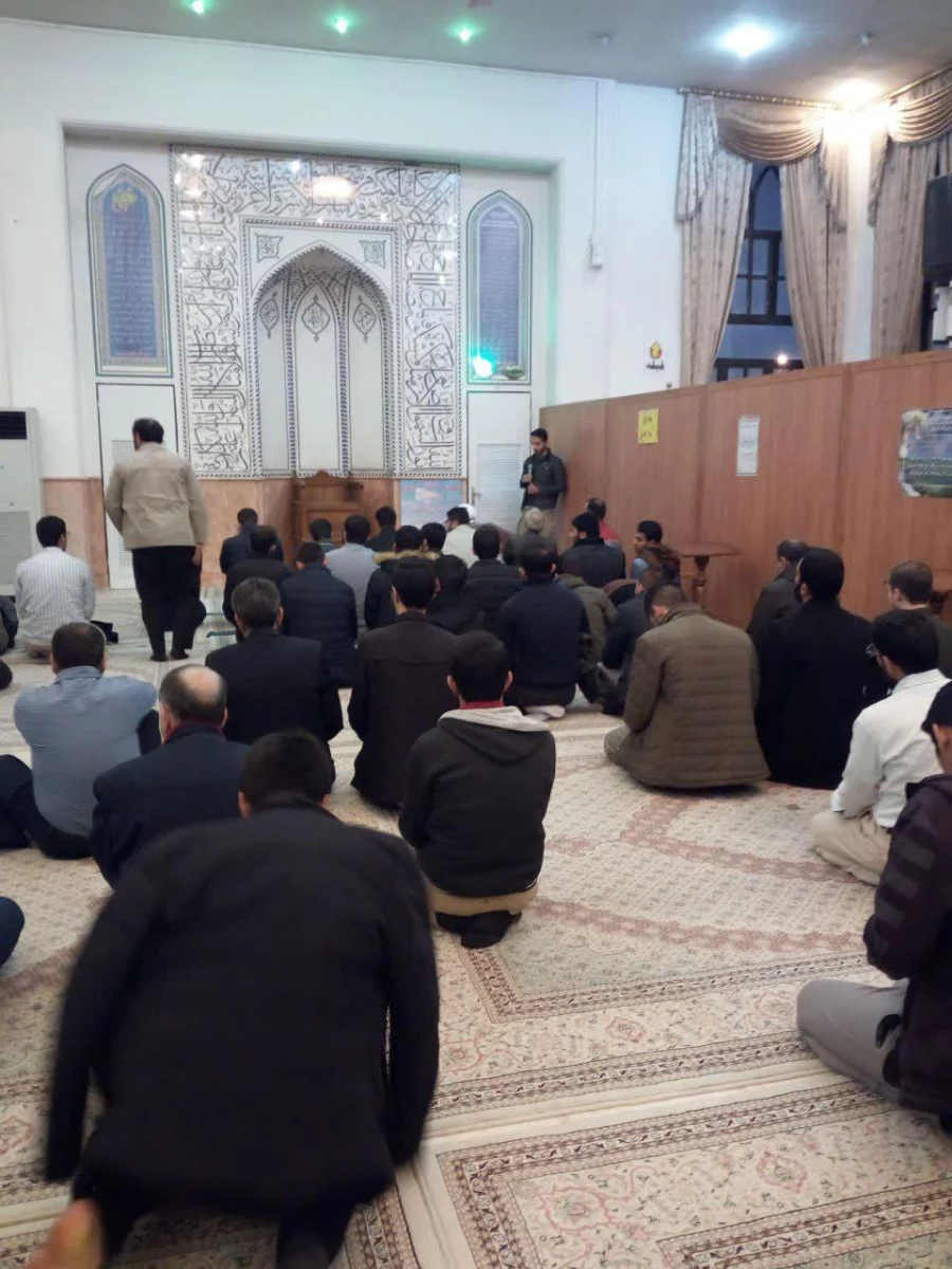 حضور دانشجویان مرکز در همایش بسیج