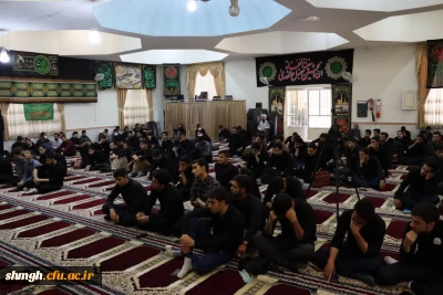 درروز چهارم محرم برگزار گردید 

مراسم عزاداری سرور وسالار شهیدان حضرت ابا عبدالله الحسین(علیه السلام) ویاران باوفای ایشان