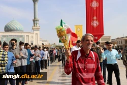 حضوردانشجومعلمان مرکز آموزش شهید مدنی در حرم مطهر حضرت فاطمه معصومه(سلام الله علیه) 5