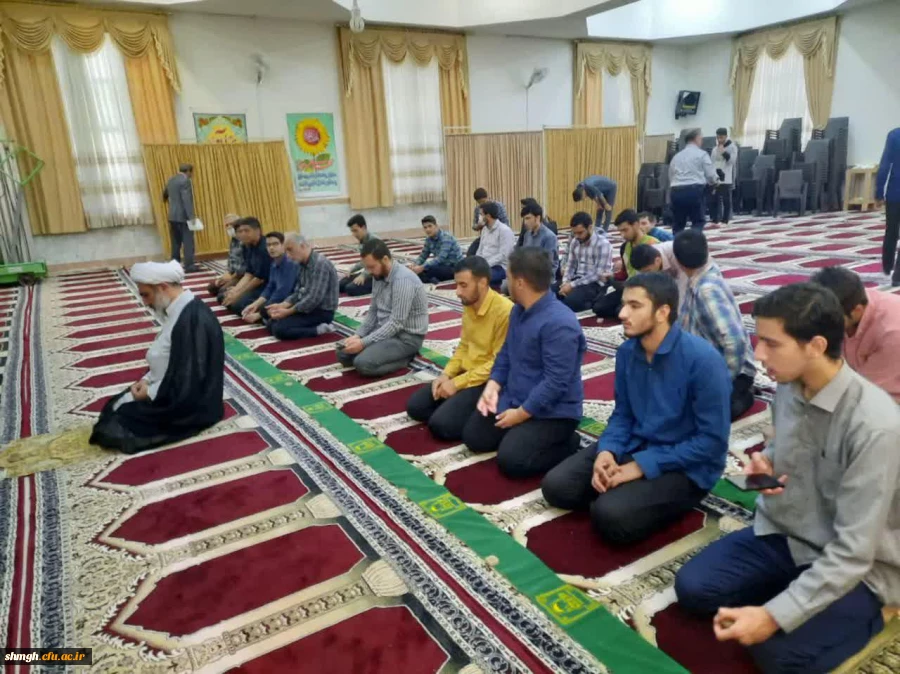 اقامه نماز آیات در مرکز 2