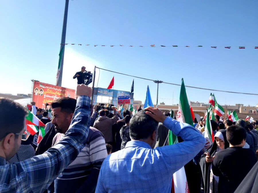 حضور پرشور دانشجویان مرکز آموزش عالی شهیدمدنی(ره)درراهپیمایی 13 آبان+تصویر 4