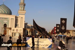 حضور باشکوه دانشجو معلمان در حرم مطهر حضرت فاطمه معصومه (سلام الله علیها) در روز رحلت شهادتگونه ایشان +تصویر 12