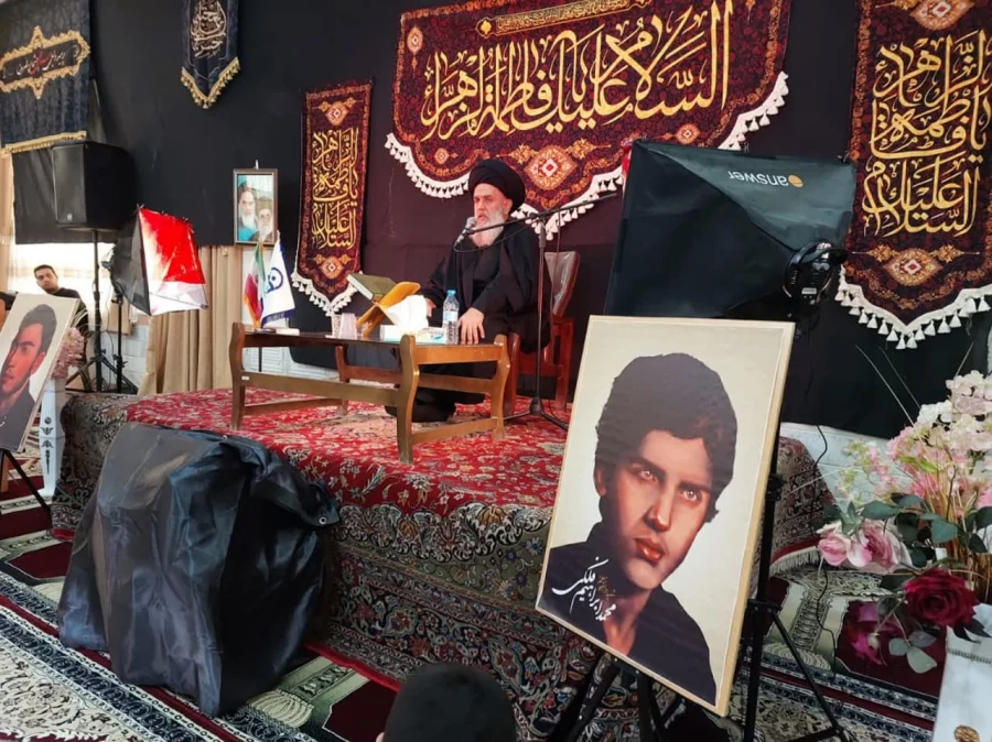 بمناسبت ایام فاطمیه وچهلم شهدای (شاه چراغ)حرم احمد بن موسی (علیه السلام ) 3