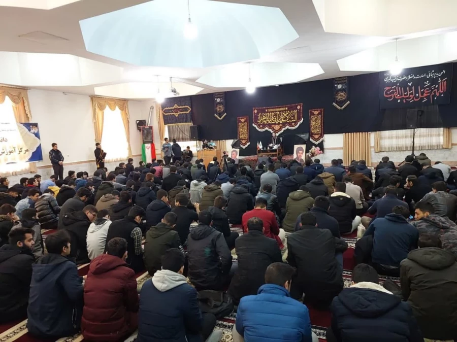 بمناسبت ایام فاطمیه وچهلم شهدای (شاه چراغ)حرم احمد بن موسی (علیه السلام ) 8