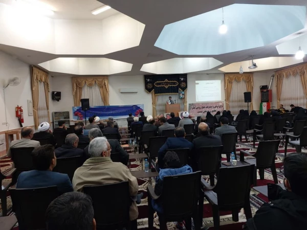 مراسم گرامیداشت هفته پژوهش همزمان با روز وحدت حوزه ودانشگاه  2