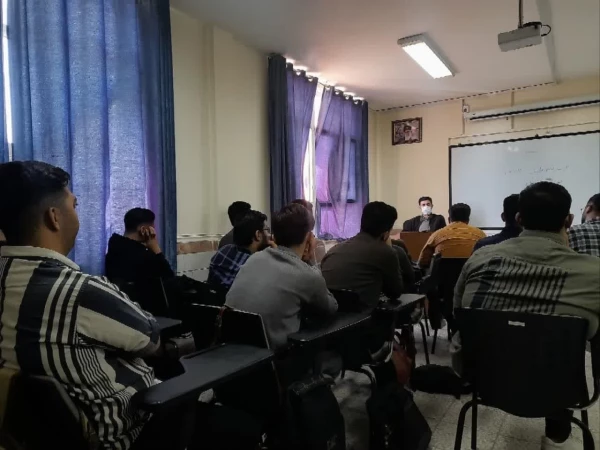 برگزاری جلسه توجیهی با موضوع «دانشجوی آگاه تر و توانمندتر» از سوی حراست پردیس شهید سلیمانی (مرکز شهید مدنی ره) برای دانشجومعلمان آموزش ابتدایی ورودی 1402 2