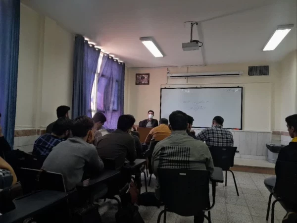 برگزاری جلسه توجیهی با موضوع «دانشجوی آگاه تر و توانمندتر» از سوی حراست پردیس شهید سلیمانی (مرکز شهید مدنی ره) برای دانشجومعلمان آموزش ابتدایی ورودی 1402 2