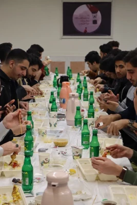 برگزاری محفل انس با قرآن و ضیافت افطار 14 اسفند 1402 در پردیس شهید سلیمانی(مرکز شهید مدنی) 4