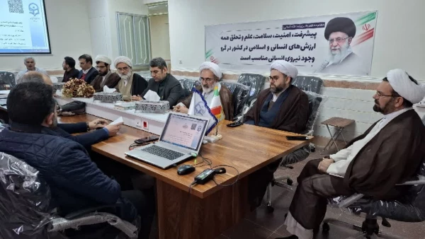 برگزاری محفل انس با قرآن و ضیافت افطار 14 اسفند 1402 در پردیس شهید سلیمانی(مرکز شهید مدنی) 9