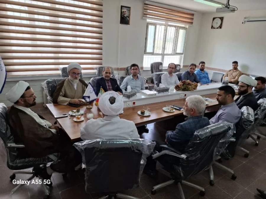 برگزاری جلسه شورای اداری پردیس شهید سلیمانی (مرکز شهید مدنی) 4