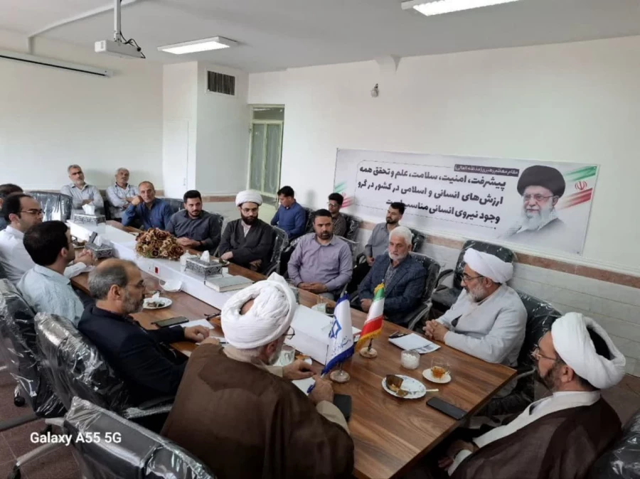 برگزاری جلسه شورای اداری پردیس شهید سلیمانی (مرکز شهید مدنی) 5