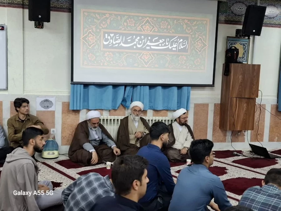 برگزاری مراسم شهادت حضرت امام صادق در پردیس شهید سلیمانی(مرکز شهید مدنی) 3