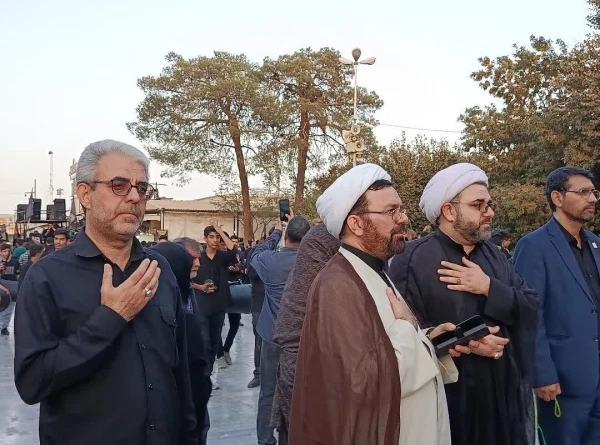 حرکت دسته عزاداری دانشگاه فرهنگیان استان فم در سالروز وفات حضرت معصومه سلام اللهعلیها 4